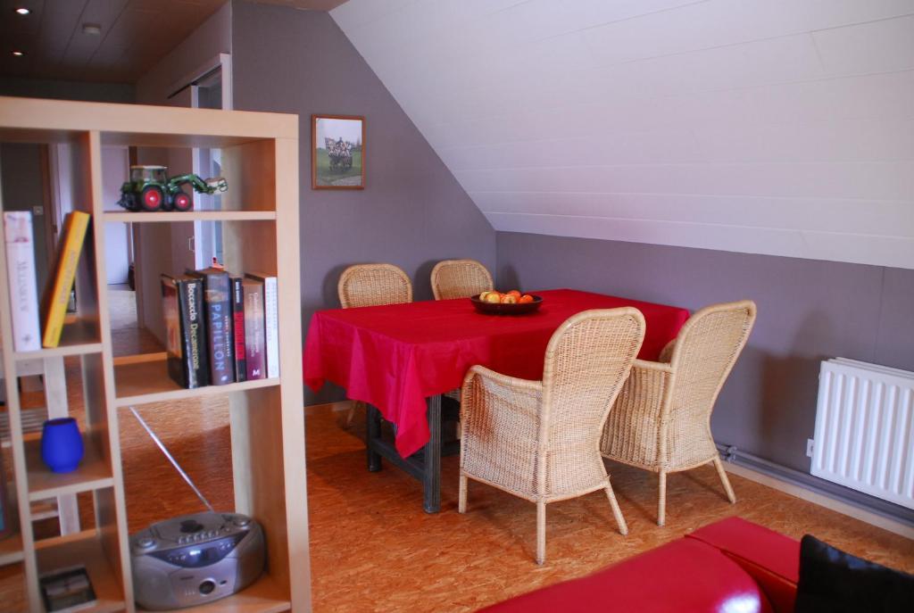 De Rosmolen Villa Ertvelde Room photo